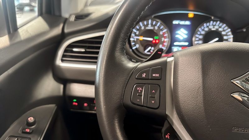 Suzuki SX4 bild 13