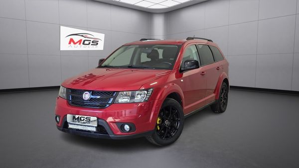 Fiat Freemont 2.0 Multijet 4x4 Nybesiktigad Nyservad Ny-kamrem - 2014