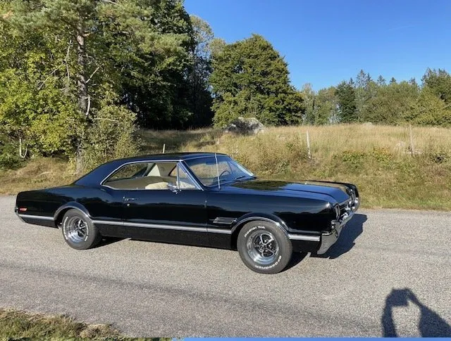 Vehicle image 34