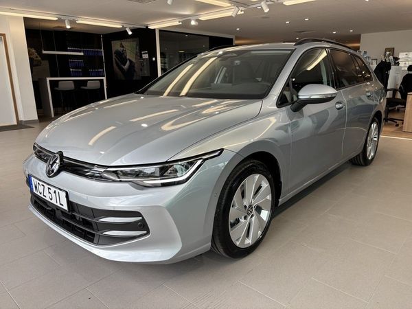 Volkswagen Golf SC leasing 3595kr/mån - 2026