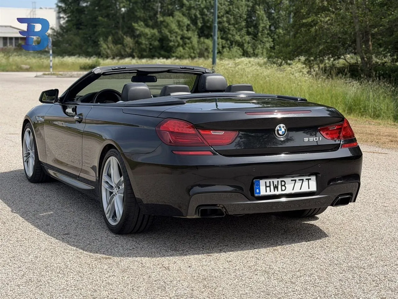 Vehicle image 20