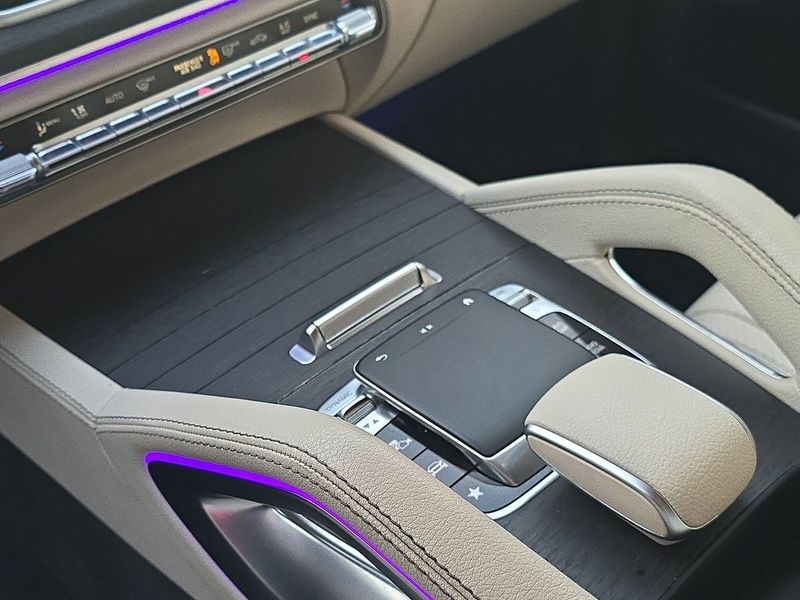 Mercedes GLE300 bild 14