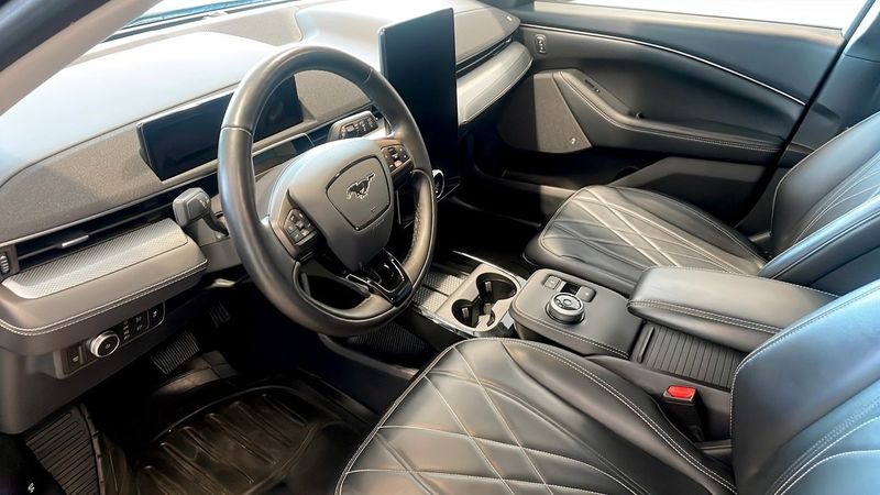 Ford Mustang Mach-E bild 12