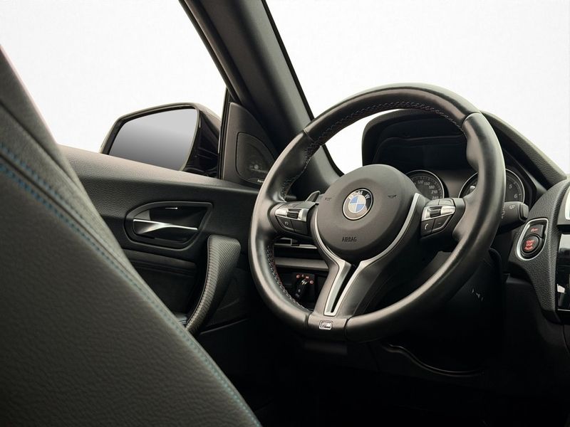BMW M2 bild 23