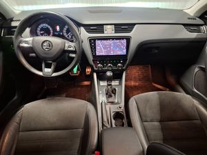 Skoda Octavia bild 9