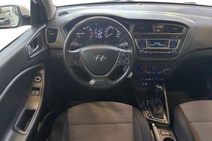 Hyundai i20 bild 12