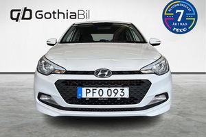 Hyundai i20 bild 2
