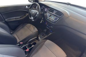 Hyundai i20 bild 15