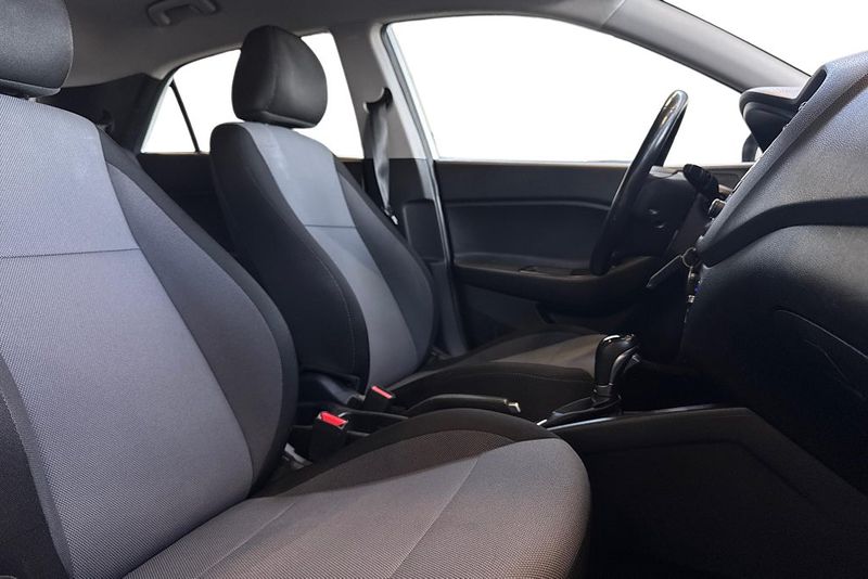 Hyundai i20 bild 16