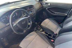 Hyundai i20 bild 10