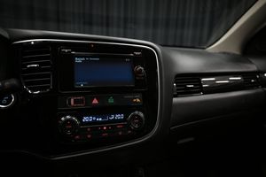 Mitsubishi Outlander bild 26