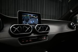 Mercedes X250 bild 24