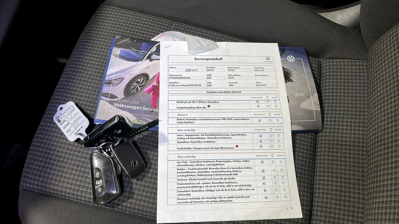 Vehicle image 20