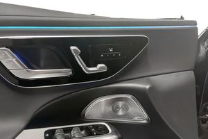 Mercedes E300 bild 10
