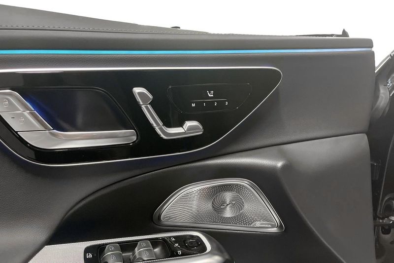Mercedes E300 bild 10