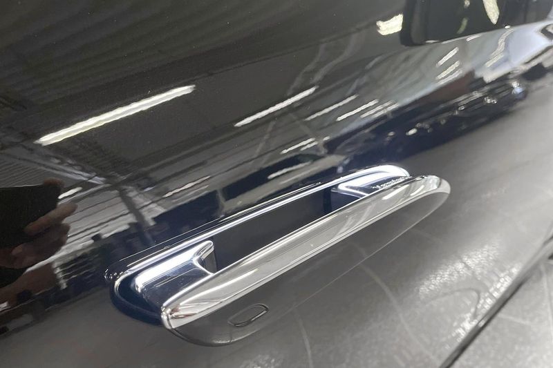 Mercedes E300 bild 15