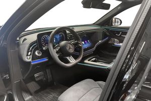 Mercedes E300 bild 7