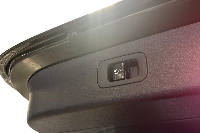 Mercedes E300 bild 19