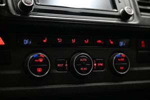 Volkswagen Caravelle bild 25