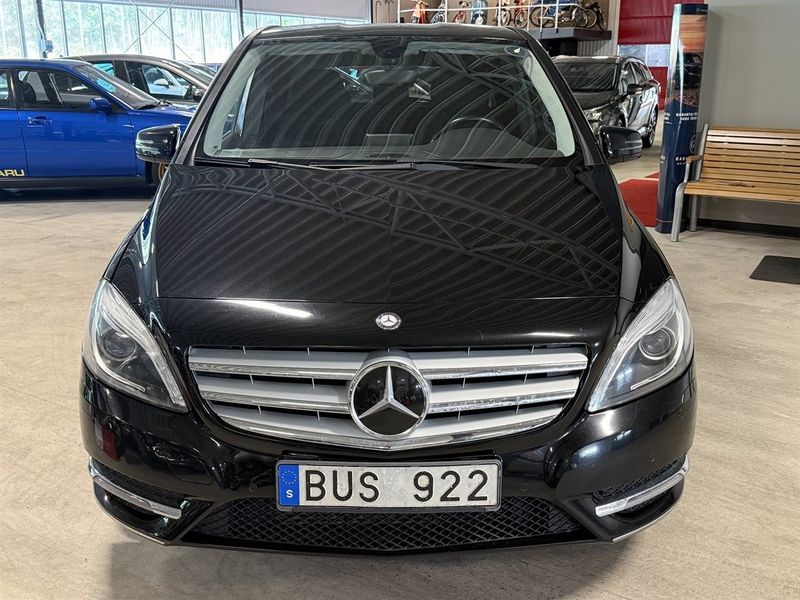 Mercedes B180 bild 2