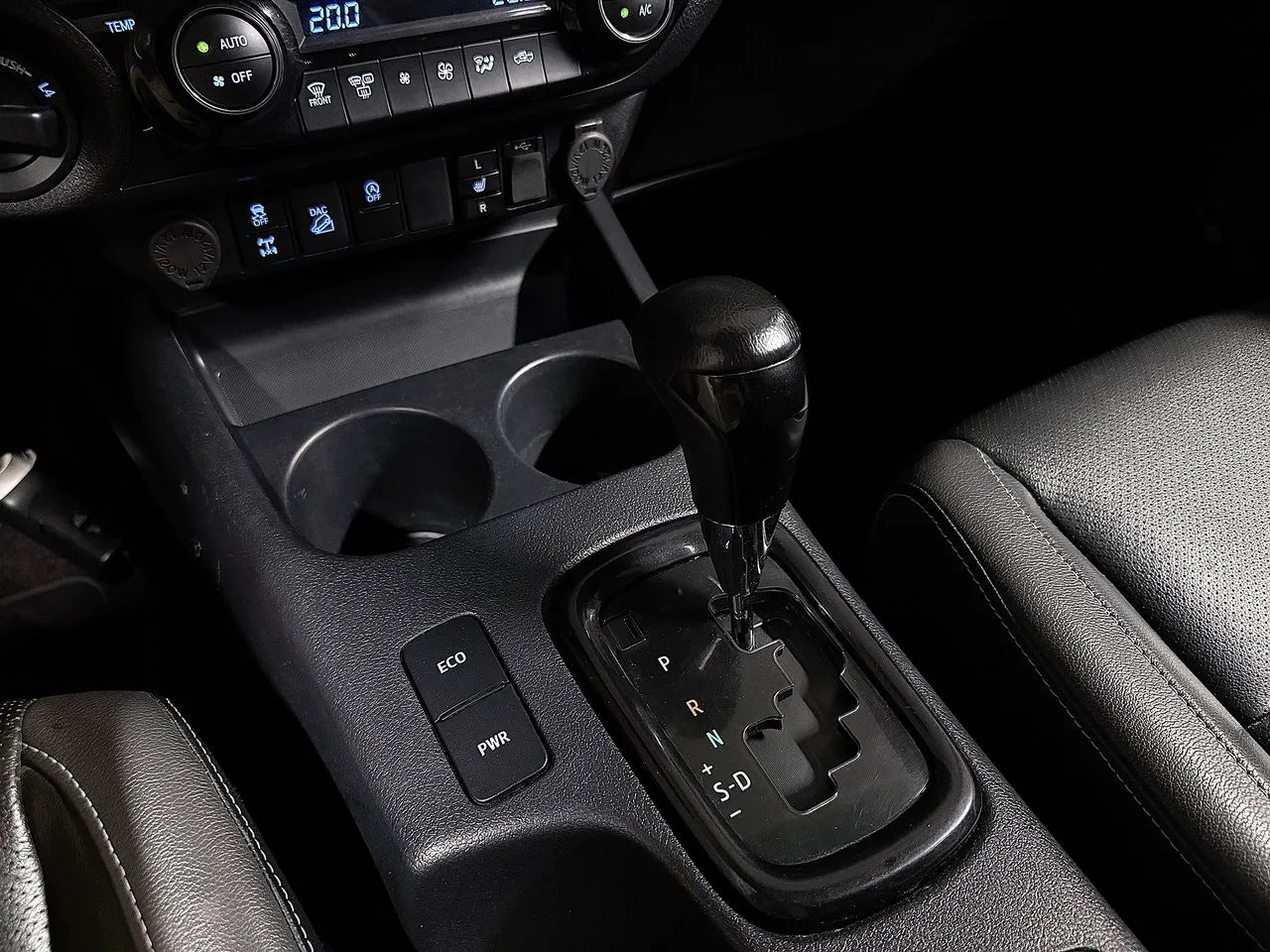 Vehicle image 20
