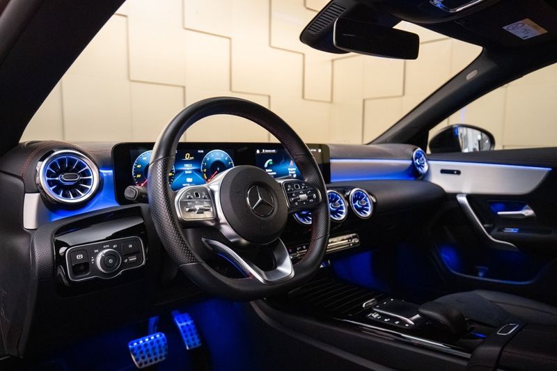 Mercedes CLA250 bild 9