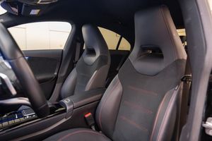 Mercedes CLA250 bild 16