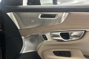 Volvo XC90 bild 8