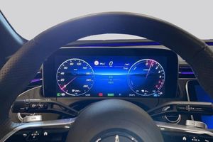 Mercedes E300 bild 10