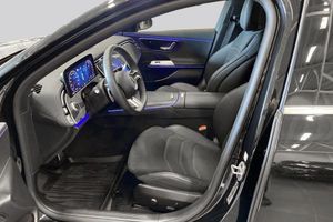 Mercedes E300 bild 8
