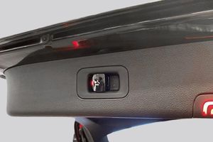 Mercedes E300 bild 16