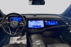Mercedes E300 bild 7