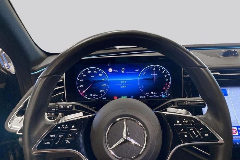 Mercedes E300 bild 10