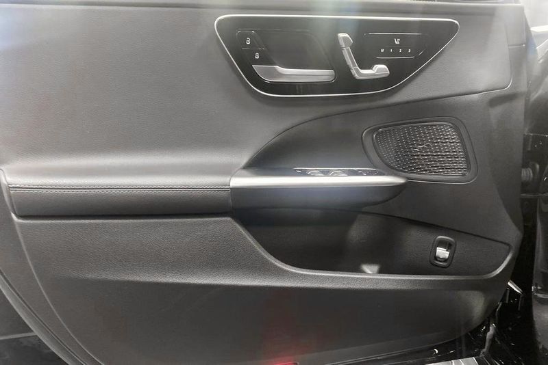 Mercedes C300 bild 15