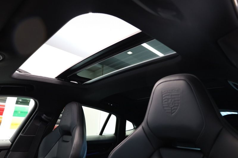 Porsche Panamera bild 25