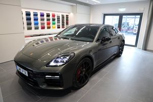 Porsche Panamera bild 1
