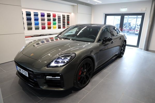 Porsche Panamera 4S E-Hybrid - 2026