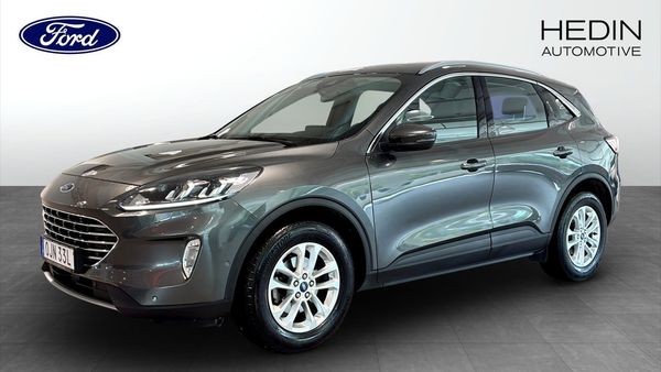 Ford Kuga Titanium 150Hk / Dödavinkel / Adapt.fart / Rattvärme - 2023