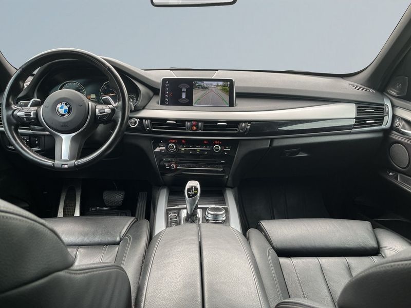 BMW X5 bild 8