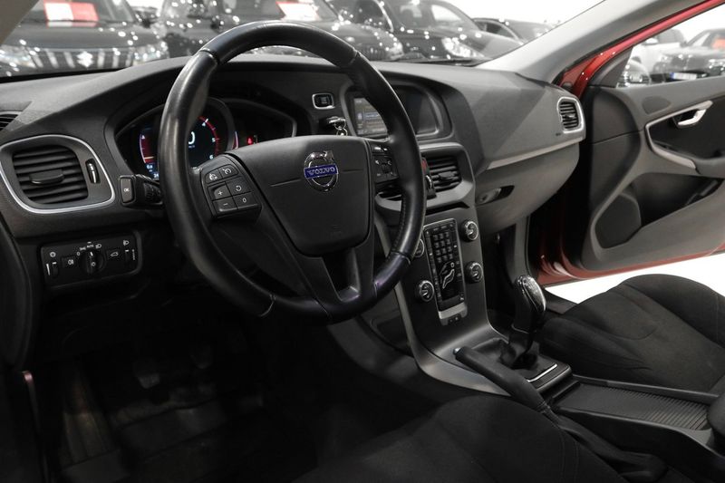 Volvo V40 bild 8