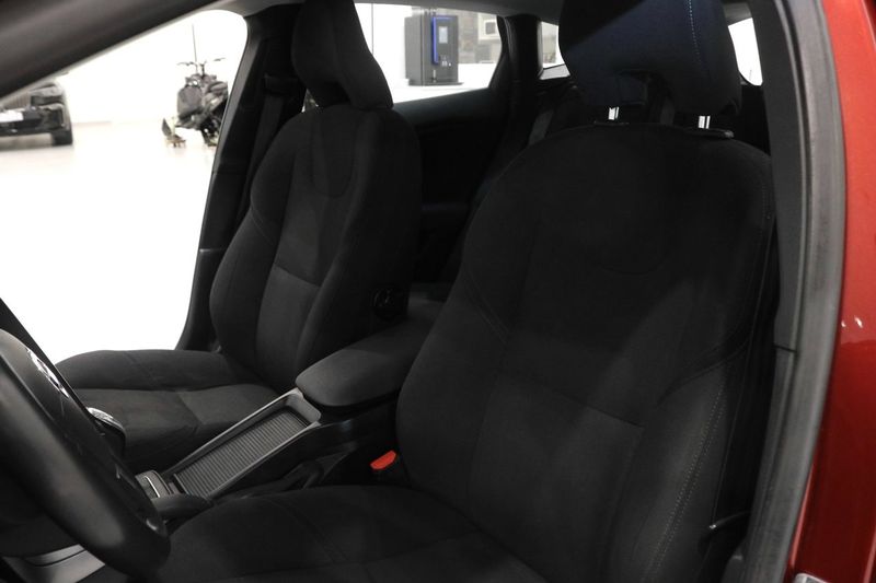 Volvo V40 bild 13