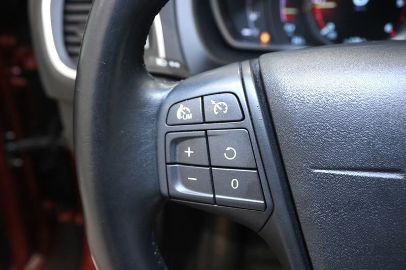 Volvo V40 bild 23