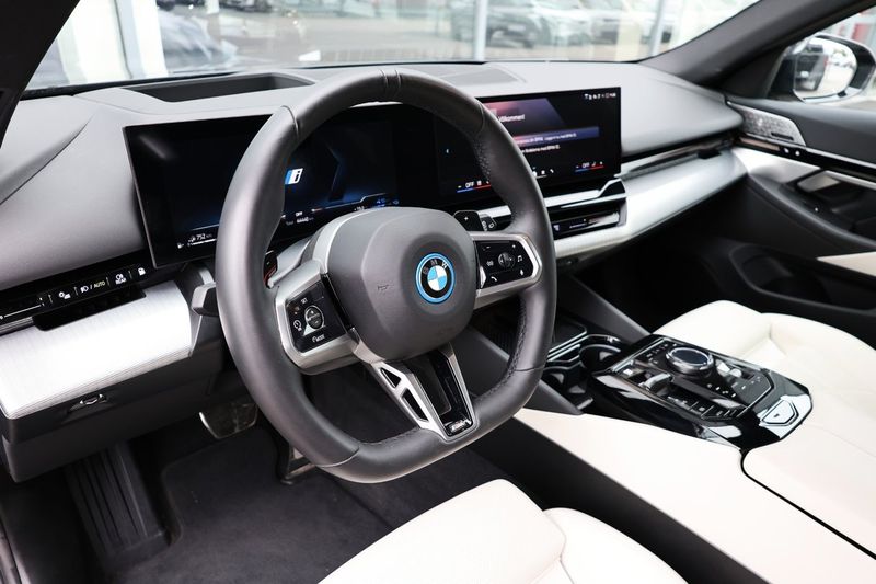 BMW 530 bild 9