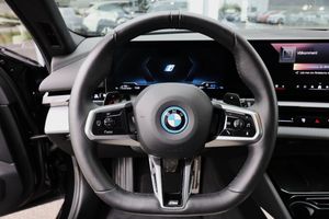BMW 530 bild 12