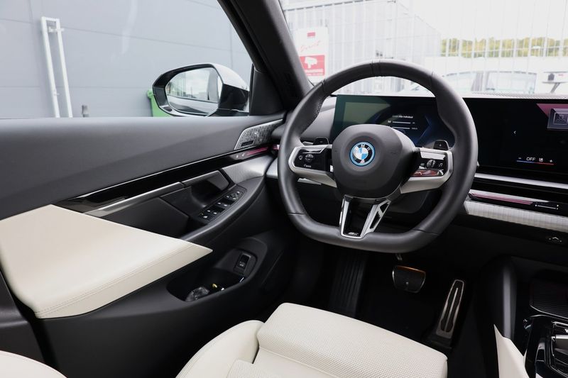 BMW 530 bild 22