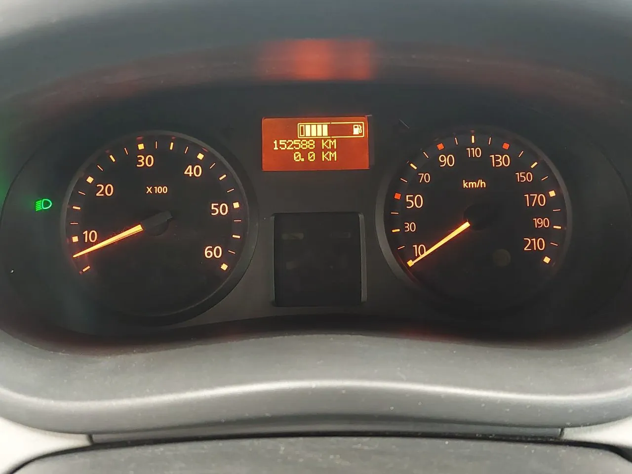 Vehicle image 8
