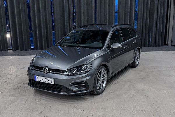 Volkswagen Golf Sportscombi GT|R-Line|Cockpit|Drag|Värmare - 2019