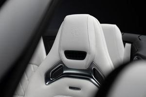 Mercedes SL63 AMG bild 11