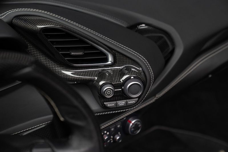 Ferrari 488 bild 21