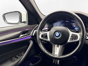 BMW 530 bild 16